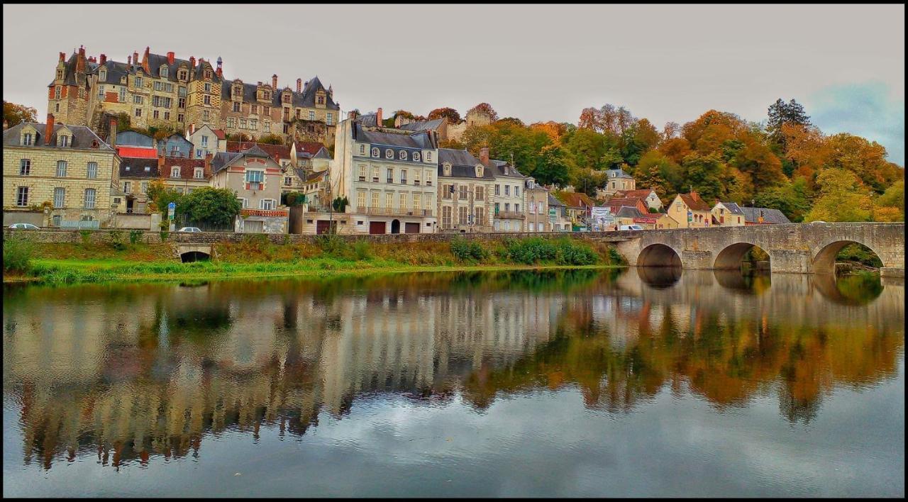 Au Pied Du Chateau Saint-Aignan  Εξωτερικό φωτογραφία